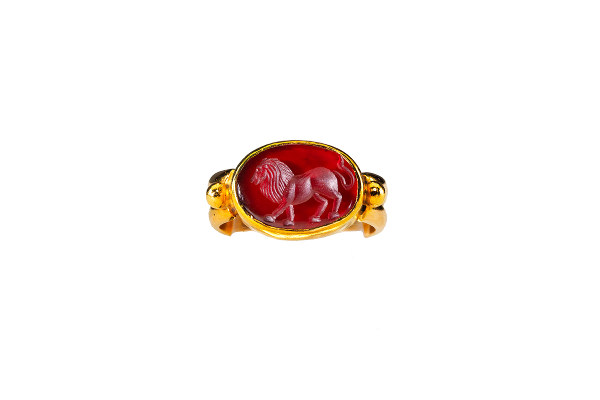 Carnelian Lion Intaglio Ring